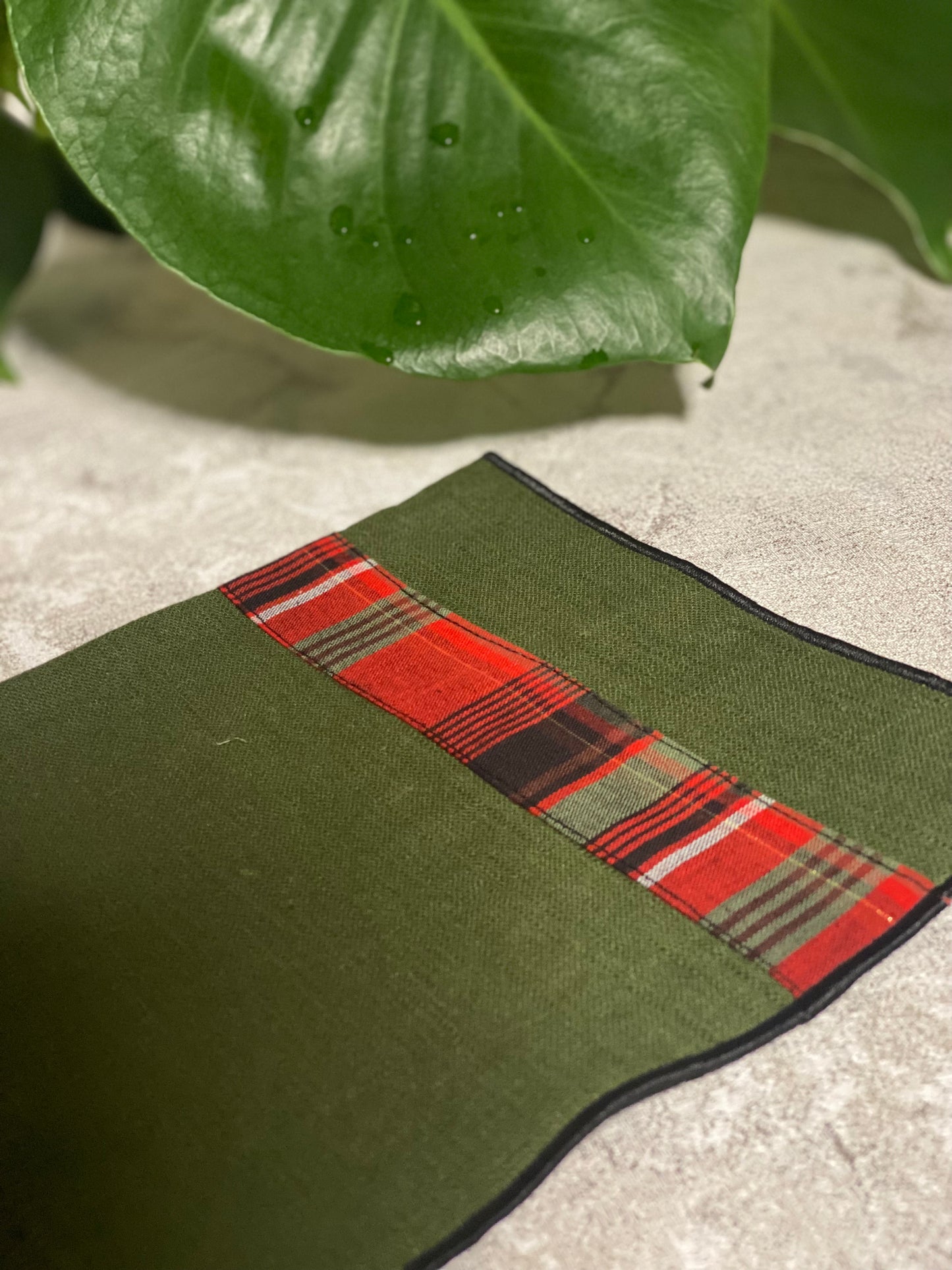 Lot de serviettes de table en lin Madras 36x36 cm Jaune, Bordeaux ou vert
