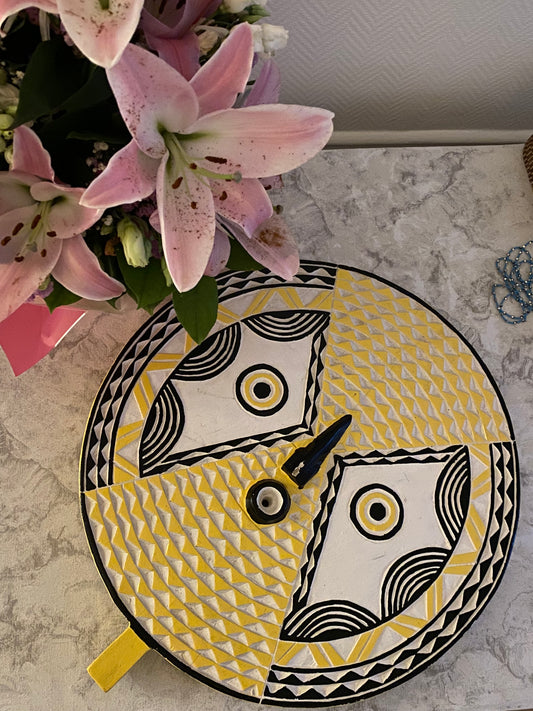 Masque soleil coloré jaune du Burkina Faso - diamètre 50 cm