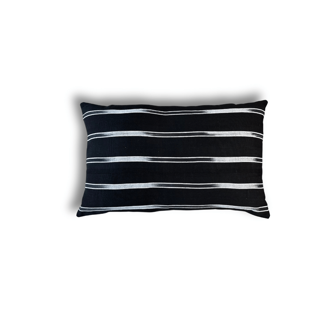 Coussin Eclats d'hiver en coton tissé Tapis dans le noir