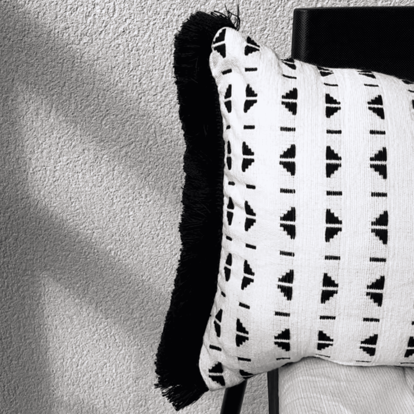 Cojín Nostalgic Getaway 30X50 cm blanco y negro