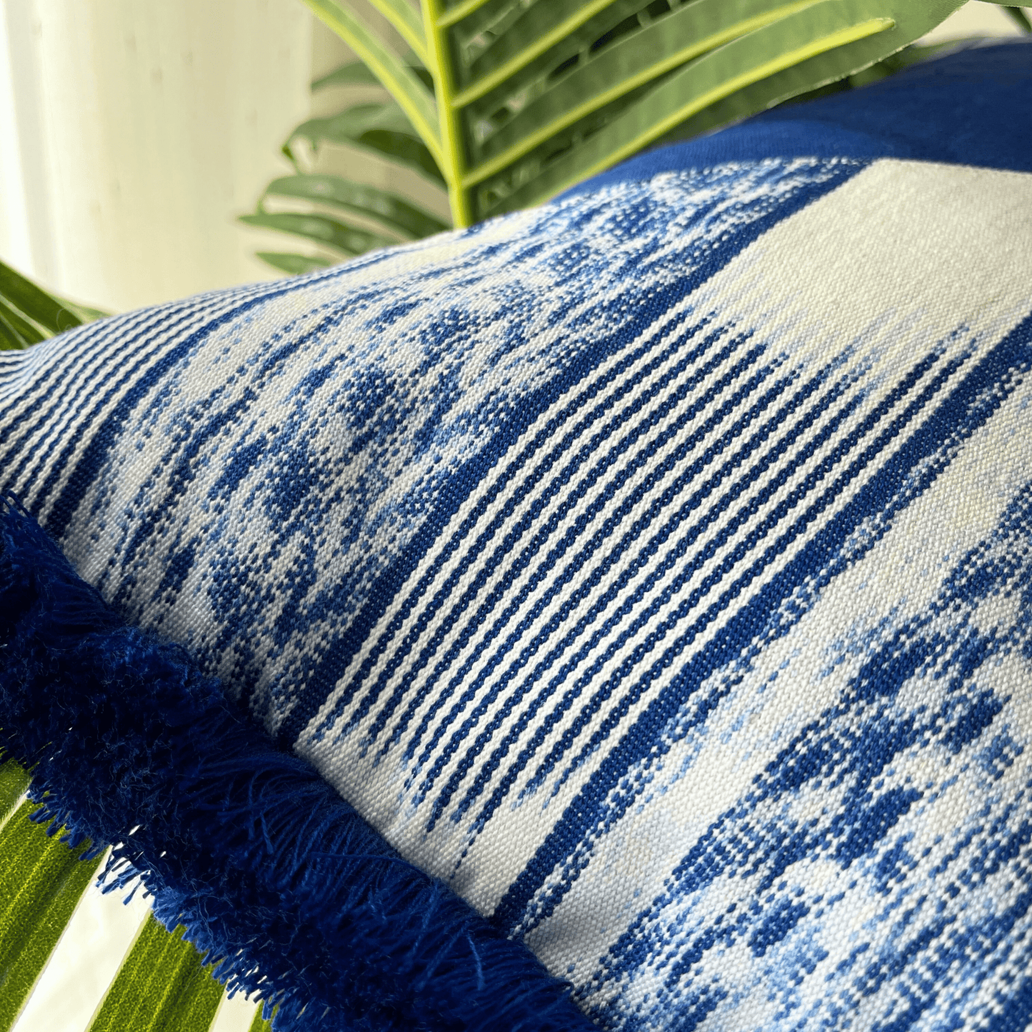 Cojín Escapada Tropical 30X50 cm azul