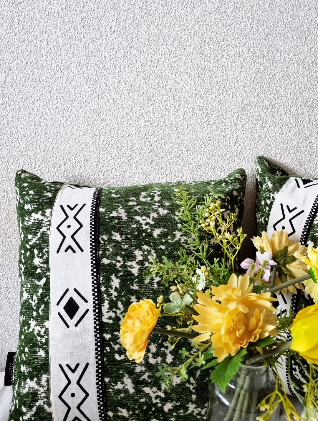 inse-collection-green-cushion-yellow-flowers